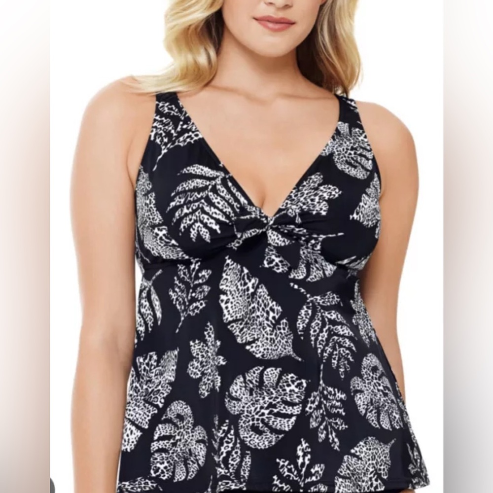 Swim Solutions printed underwire Tankini Swimsuit Top Size 10